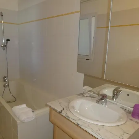 ApartHotel François 1er 14eme Vitry-le-François Kamer foto